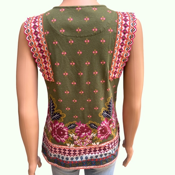 Anthropologie Green and Red Sleeveless Embroidered Tank - Picture 4 of 7
